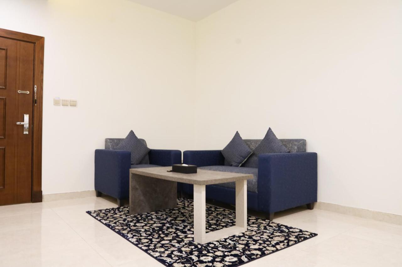 مبيت الخبر للأجنحة الفندقية Al Khobar Exterior foto